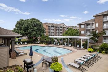 Resort-style swimming pool